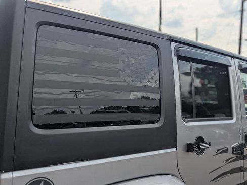 Used 2018 Jeep Wrangler Unlimited Sport AWD/4WD image 14