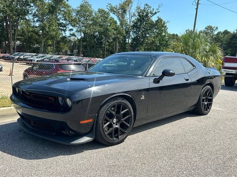 Used 2015 Dodge Challenger R/T Scat Pack w/ Leather Interior Group RWD image 1