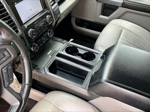 Used 2017 Ford F150 XLT w/ Equipment Group 301A Mid RWD image 15