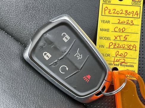 Certified 2023 Cadillac XT5 Premium Luxury w/ LPO, Floor Liner Package image 33