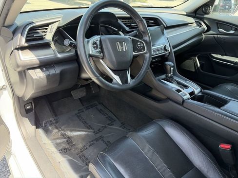 Used 2019 Honda Civic EX-L image 17