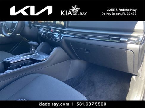Used 2026 Kia Sportage LX w/ LX Convenience Package image 9