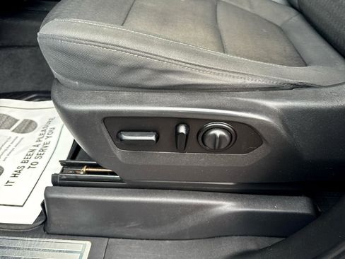 Used 2020 Chevrolet Silverado 1500 LT w/ Texas Edition image 36