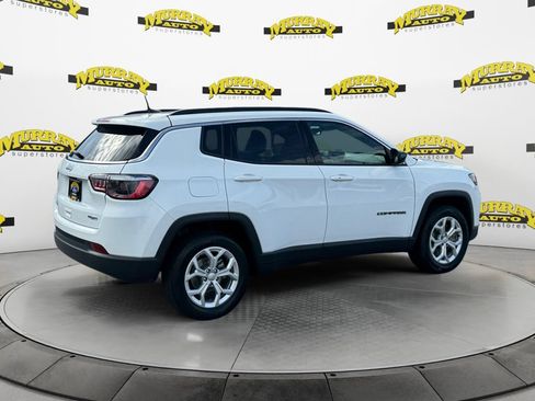 Used 2021 Chevrolet TrailBlazer LS FWD image 5