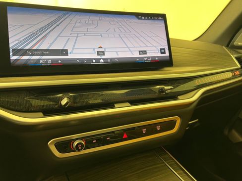 Certified 2024 BMW X5 sDrive40i w/ Premium Package image 26