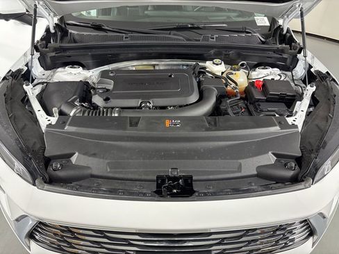 Used 2025 Buick Envision Preferred image 49