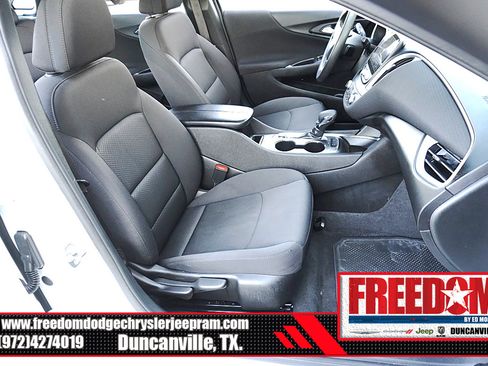 Used 2024 Chevrolet Malibu LT FWD image 15