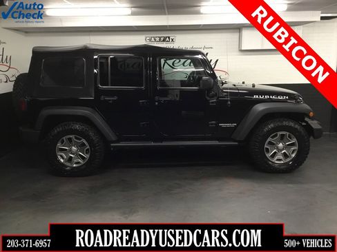 Used 2015 Jeep Wrangler Unlimited Rubicon w/ Connectivity Group image 1