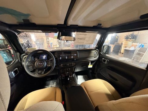 New 2026 Jeep Wrangler Unlimited Sport image 12