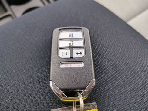 Used 2016 Honda CR-V EX image 29