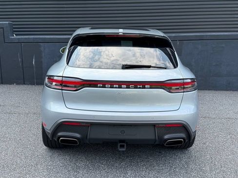 Certified 2026 Porsche Macan AWD/4WD image 9