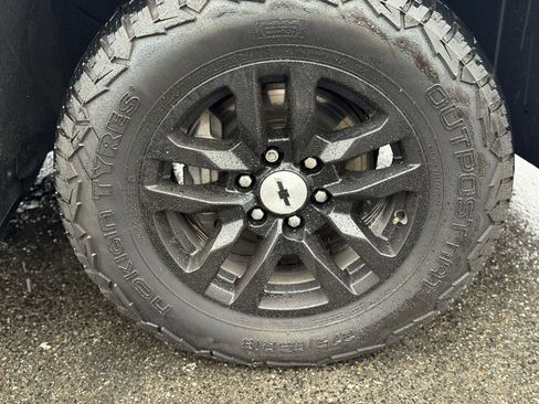 Used 2020 Chevrolet Silverado 1500 RST w/ True North Edition image 9