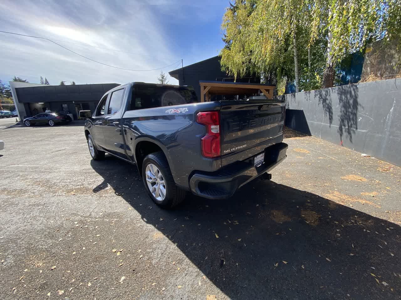Used 2022 Chevrolet Silverado 1500 Custom AWD/4WD image 4