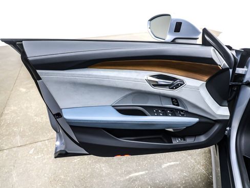 Used 2023 Audi e-tron GT Prestige w/ Prestige Package image 19