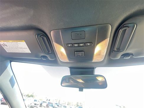 Used 2021 Toyota Corolla SE w/ SE Preferred Package image 29