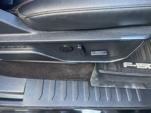 Used 2022 Ford F150 Lariat image 54