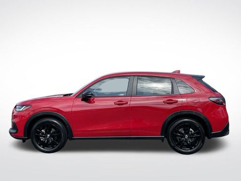 Certified 2026 Honda HR-V Sport image 2