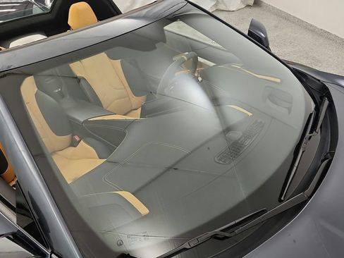 Used 2021 Chevrolet Corvette Stingray Premium Conv w/ Battery Protection Package RWD image 40