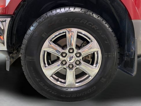 Used 2018 Ford F150 XLT w/ Equipment Group 302A Luxury AWD/4WD image 26