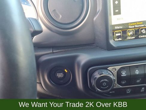 Used 2022 Jeep Wrangler Unlimited Sport image 16