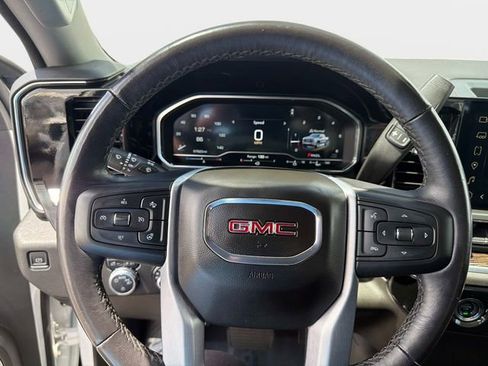 Used 2022 GMC Sierra 1500 SLE image 26