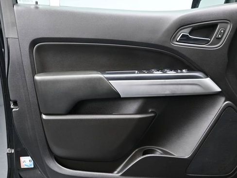 Used 2021 Chevrolet Colorado ZR2 w/ Colorado ZR2 Bison Edition image 23