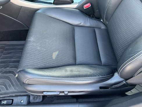 Used 2017 Honda Accord Sport image 16