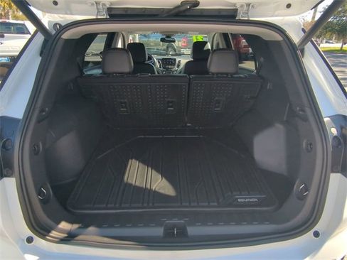 Used 2021 Chevrolet Equinox Premier image 14