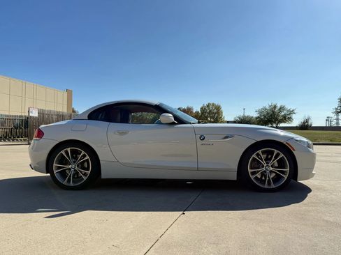 Used 2016 BMW Z4 sDrive35i image 8