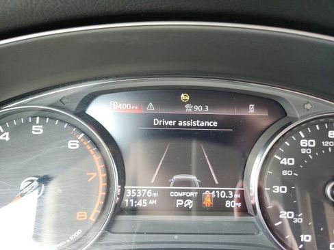 Used 2023 Audi Q5 2.0T Premium w/ Convenience Package image 16