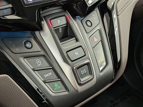 Used 2025 Honda Odyssey Touring image 25