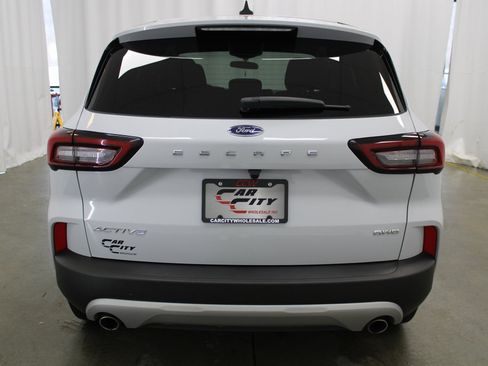 Used 2025 Ford Escape Active image 7