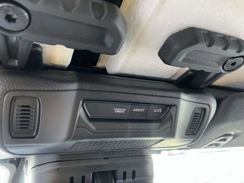 Used 2026 Jeep Wrangler Sport S AWD/4WD image 28