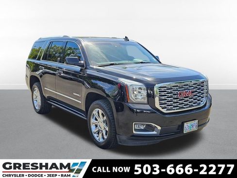 Used 2017 GMC Yukon Denali w/ Open Road Package AWD/4WD image 1