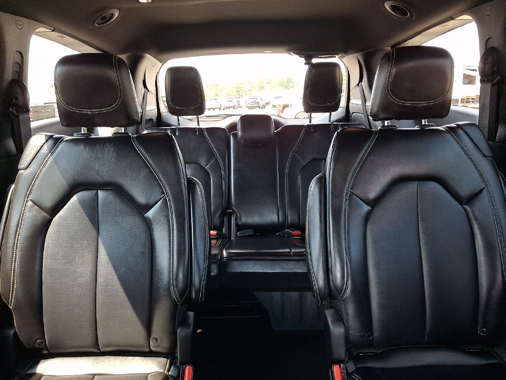 Used 2025 Chrysler Pacifica Select FWD image 20