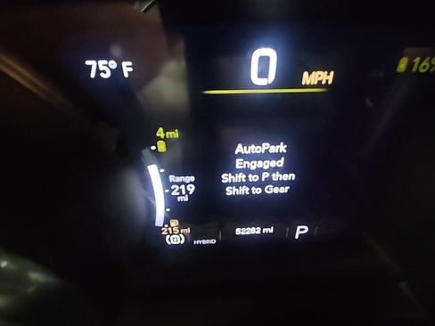 Used 2022 Jeep Wrangler Unlimited Rubicon 4xe AWD/4WD image 18