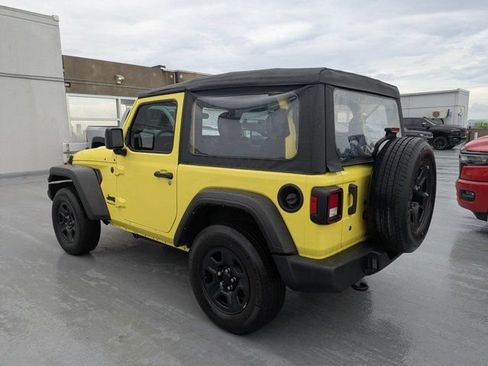 Used 2023 Jeep Wrangler Sport AWD/4WD image 5