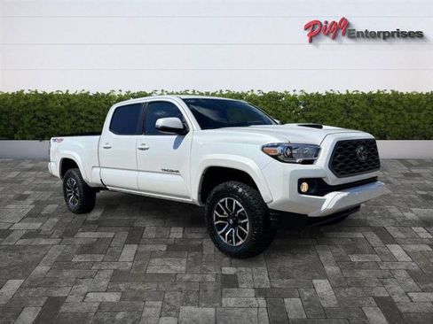 Used 2023 Toyota Tacoma TRD Sport AWD/4WD image 7
