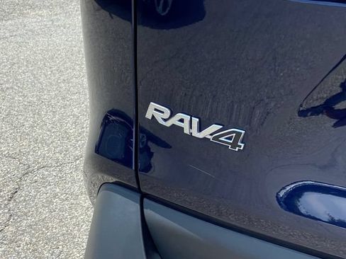 Used 2024 Toyota RAV4 XLE w/ Convenience Package AWD/4WD image 32