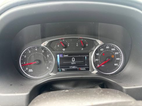 Used 2017 GMC Acadia SLT AWD/4WD image 9