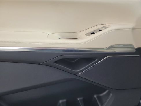 New 2027 Lincoln Navigator Premiere RWD image 20