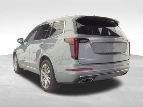 Used 2024 Cadillac XT6 Premium Luxury AWD/4WD image 8