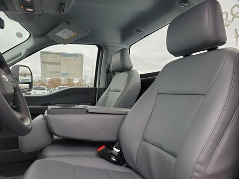 New 2026 Ford F250 XL w/ FX4 Off-Road Package image 18