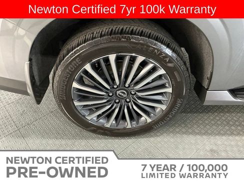 Used 2025 Nissan Armada Platinum Reserve AWD/4WD image 87