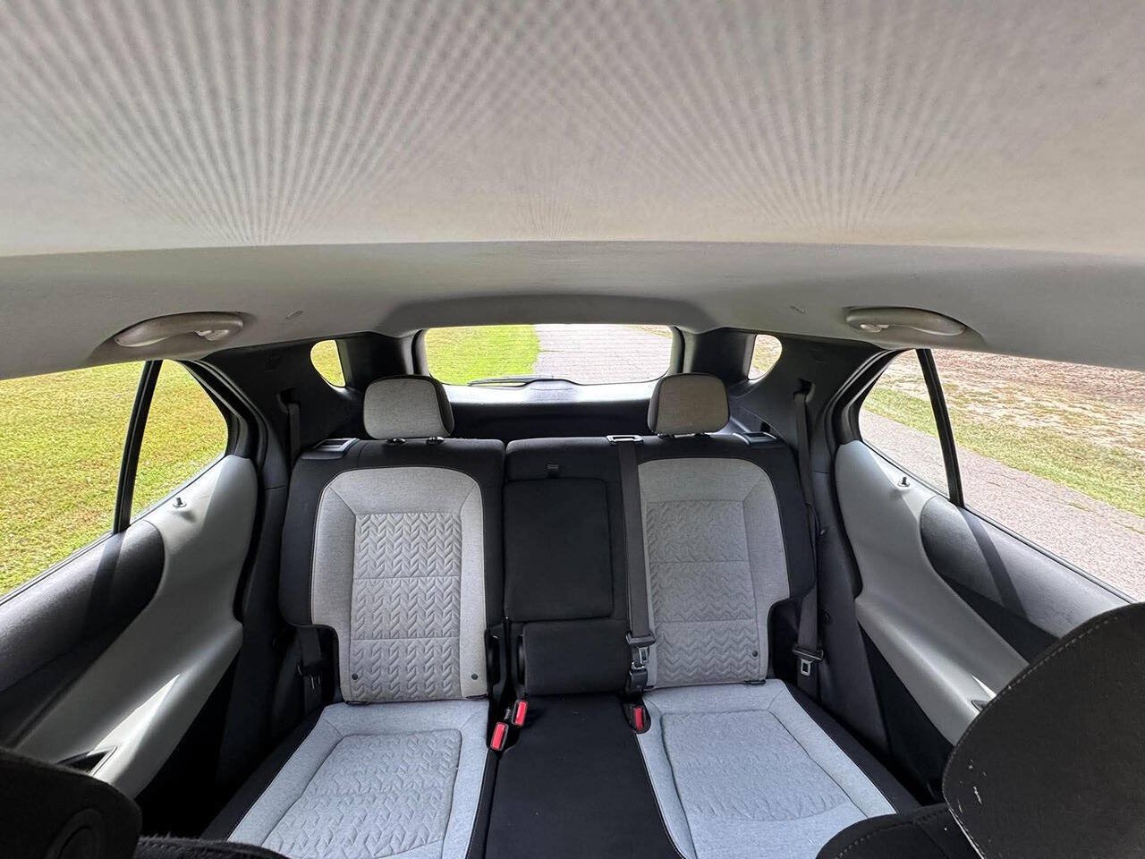 Used 2024 Chevrolet Equinox LS w/ LS Convenience Package FWD image 19