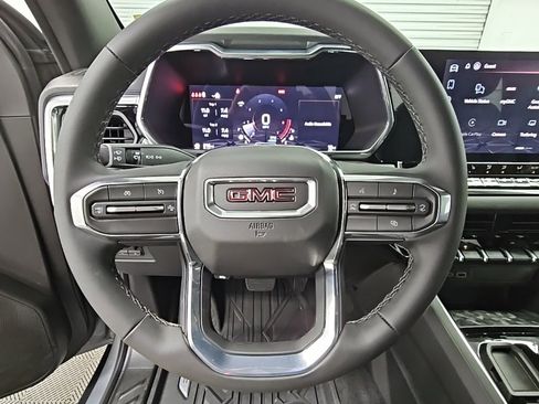 New 2026 GMC Canyon Elevation w/ Convenience Package image 24