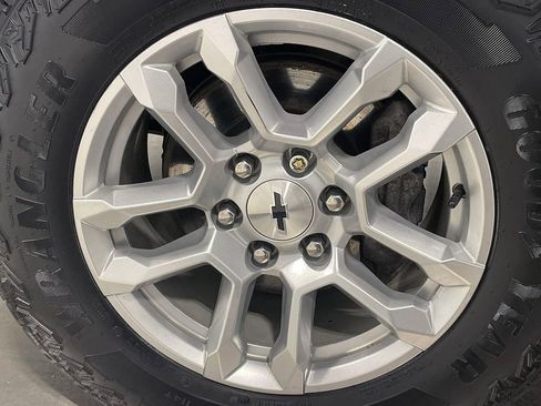 Used 2022 Chevrolet Silverado 1500 RST AWD/4WD image 20