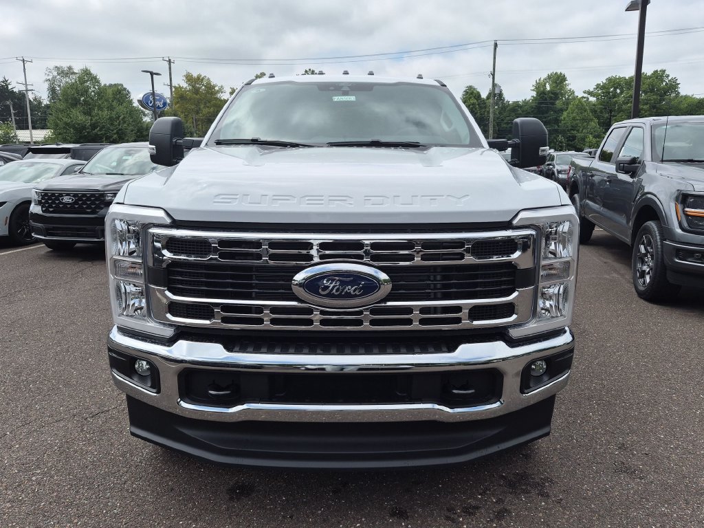 New 2026 Ford F250 XLT w/ Snow Plow/Camper Package AWD/4WD image 3