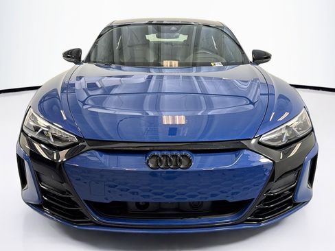 Used 2024 Audi RS e-tron GT w/ Carbon Performance Package AWD/4WD image 2