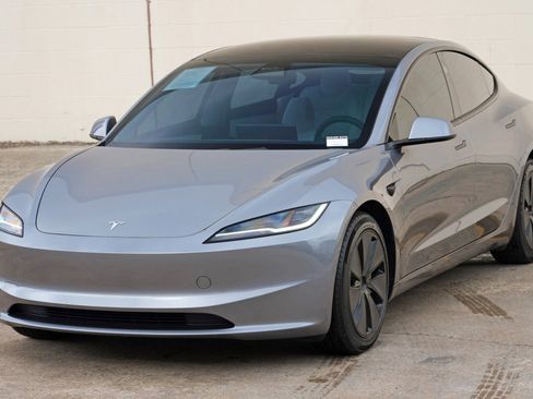 Used 2025 Tesla Model 3 RWD image 51